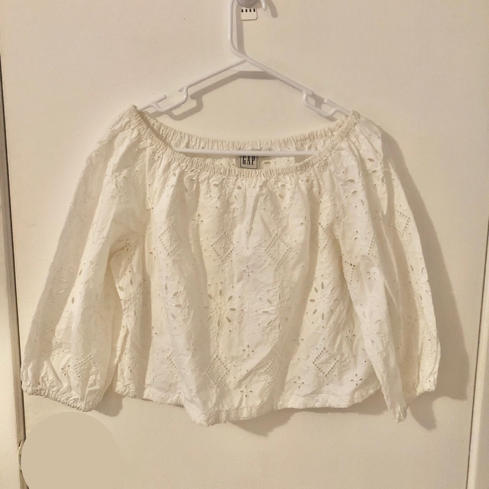 GAP White Eyelet cotton boxy boho Peasant Blouse boat neck size small